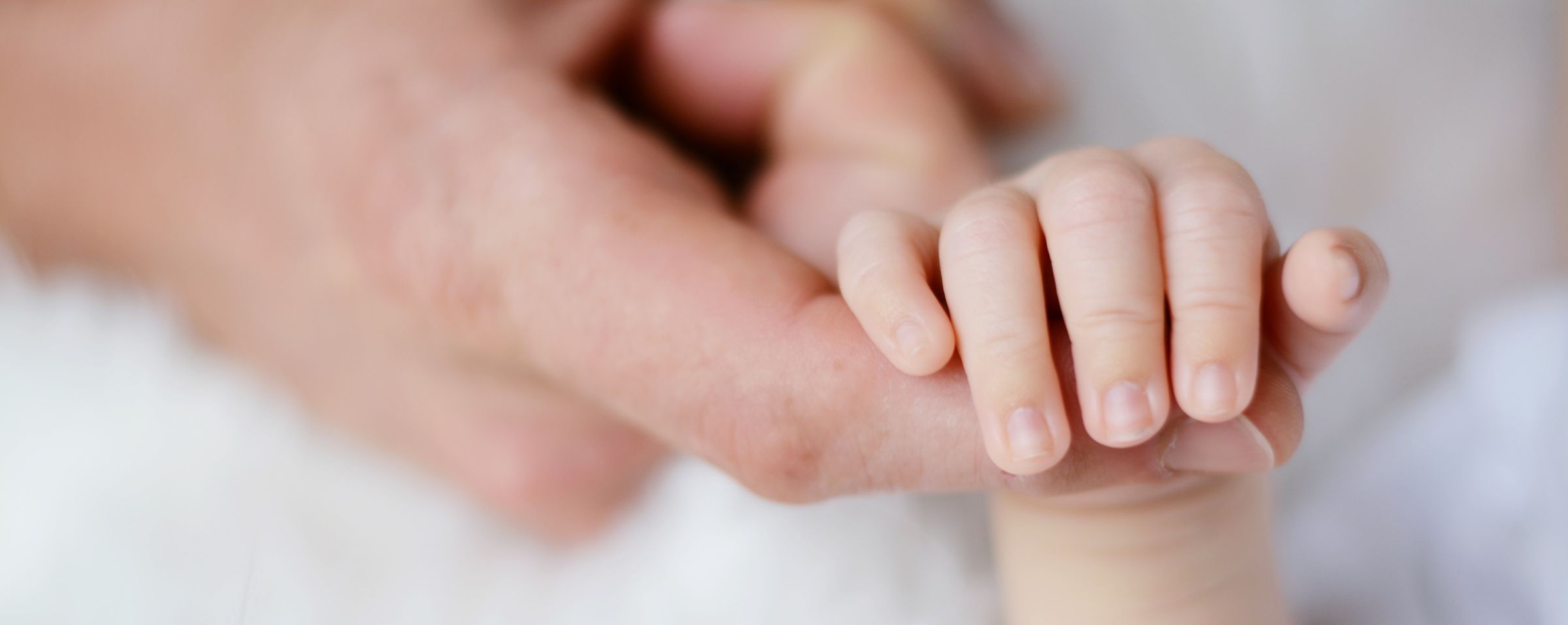 Cadeau de naissance maman : box pour bébé et maman