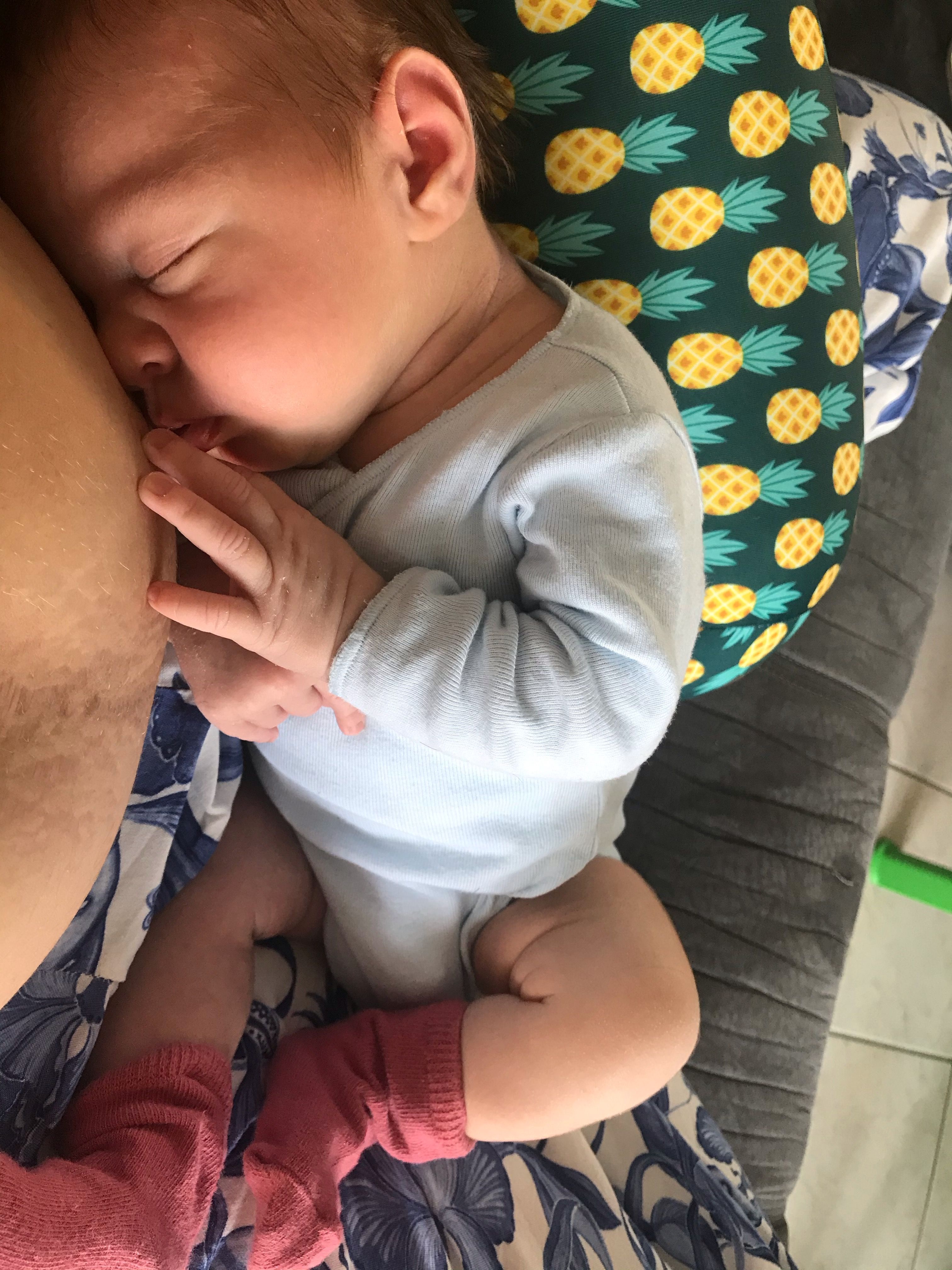 Avoir mal aux cuisses à chaque contraction