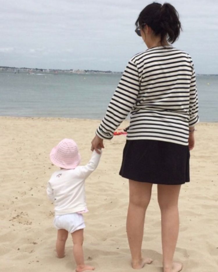 Maman et journaliste, fondatrice du blog Parlons maman