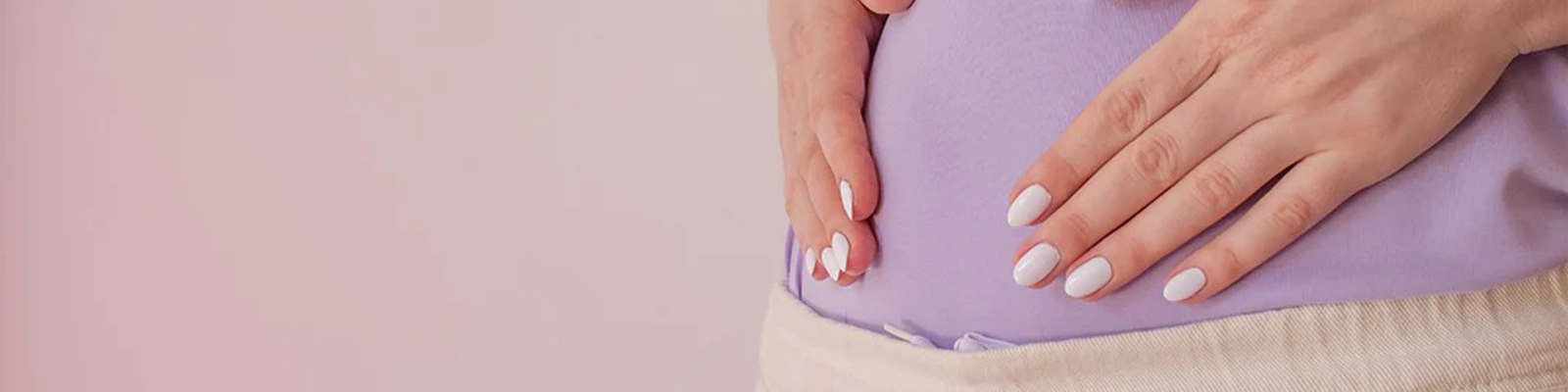 Déni de grossesse et règles : comprendre symptômes et signes